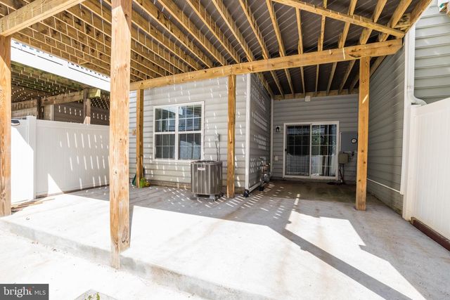 43583 WHITE CAP TER, Chantilly, VA 20152