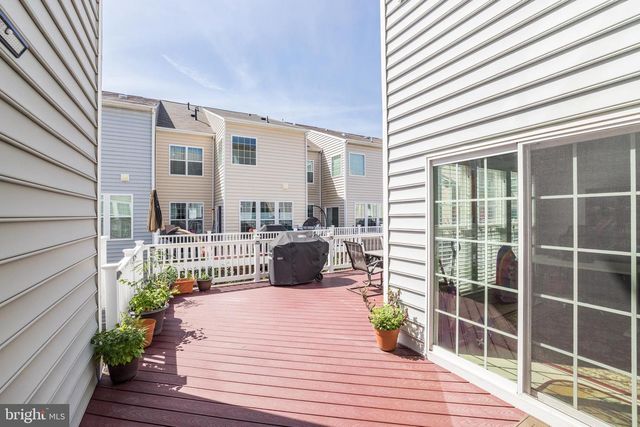 43583 WHITE CAP TER, Chantilly, VA 20152