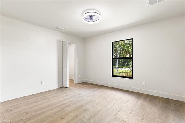 1911 Princess CT, Naples, FL 34110