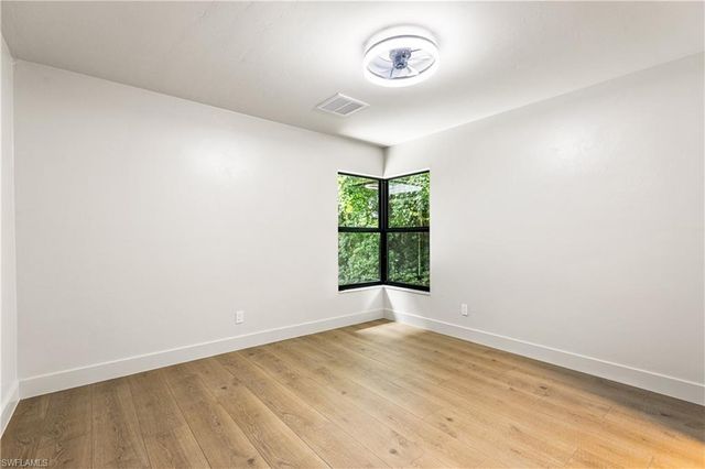 1911 Princess CT, Naples, FL 34110