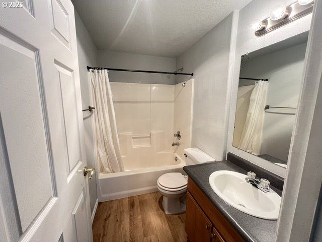 659 Ne 162ND Ave, Portland, OR 97230