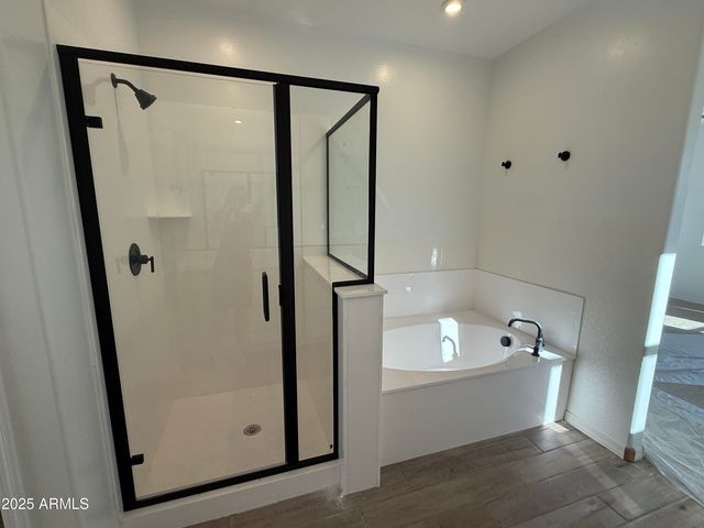 19015 W MARYLAND Avenue, Waddell, AZ 85355