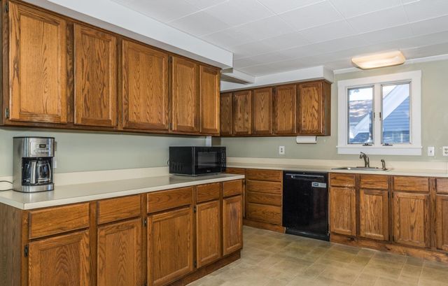 9 Academy Street, Dover, NH 03820