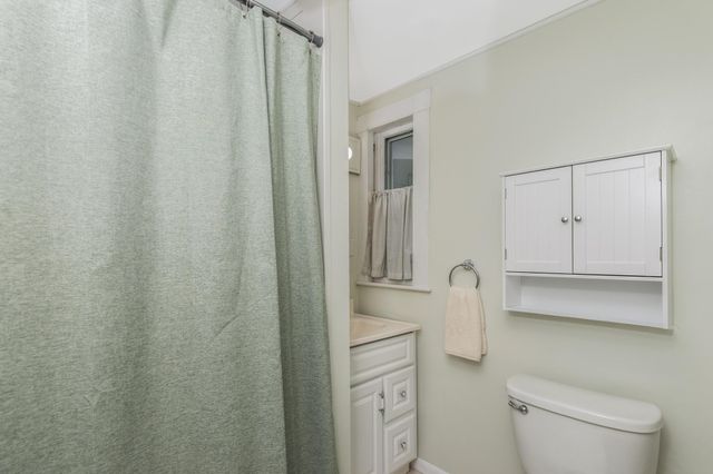 9 Academy Street, Dover, NH 03820