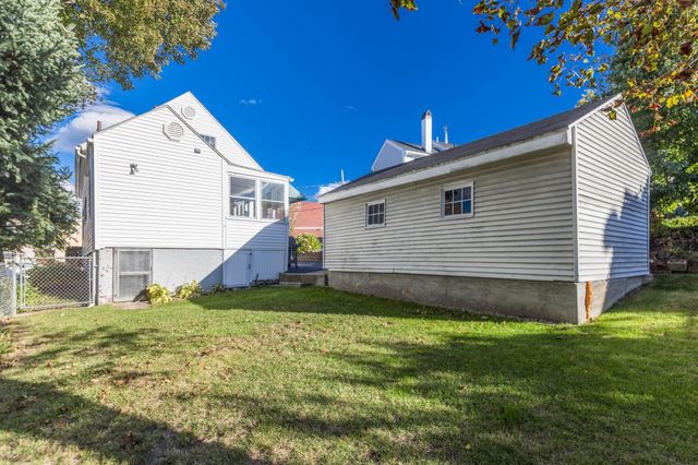 9 Academy Street, Dover, NH 03820