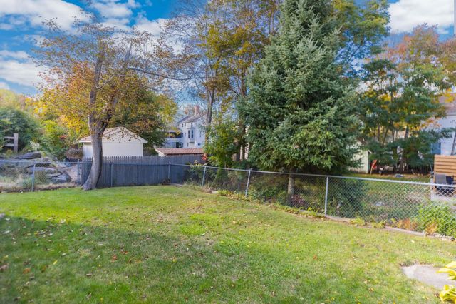 9 Academy Street, Dover, NH 03820