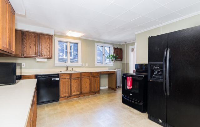 9 Academy Street, Dover, NH 03820