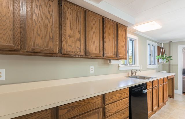 9 Academy Street, Dover, NH 03820