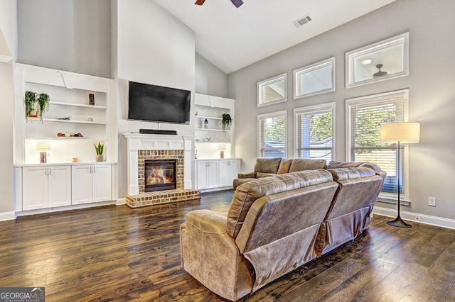 4371 Thacker Lane, Suwanee, GA 30024