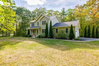 208 Bean Porridge Hill Rd, Westminster, MA 01473