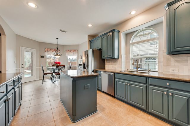 5207 Cool River Court, Mansfield, TX 76063