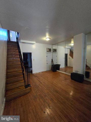 2739 N DARIEN ST, Philadelphia, PA 19133