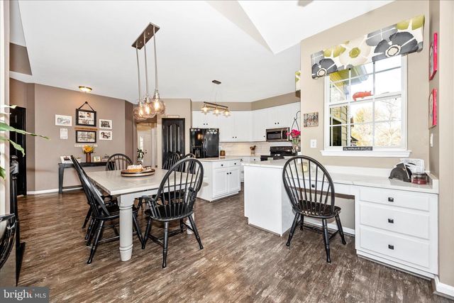 1723 WHEYFIELD DR, Frederick, MD 21701