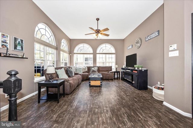 1723 WHEYFIELD DR, Frederick, MD 21701