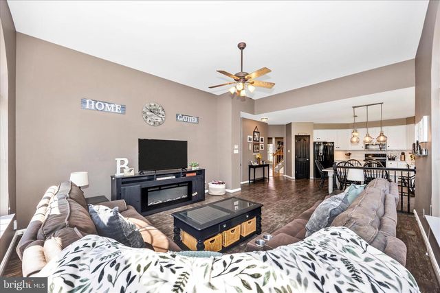 1723 WHEYFIELD DR, Frederick, MD 21701