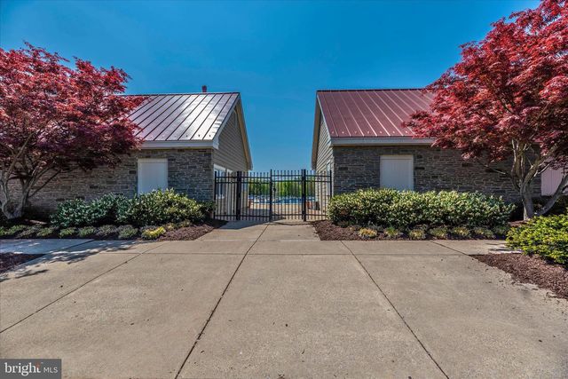 1723 WHEYFIELD DR, Frederick, MD 21701