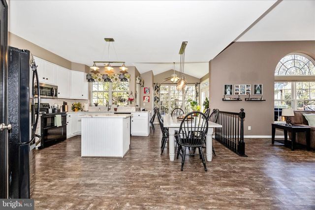 1723 WHEYFIELD DR, Frederick, MD 21701