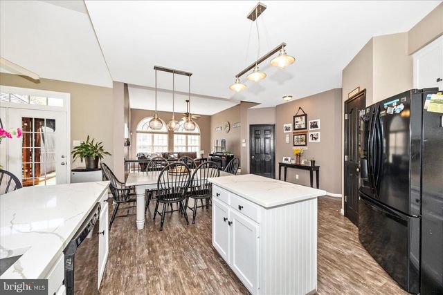 1723 WHEYFIELD DR, Frederick, MD 21701