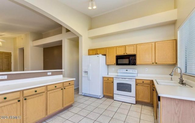 5458 W Milky Way, Chandler, AZ 85226