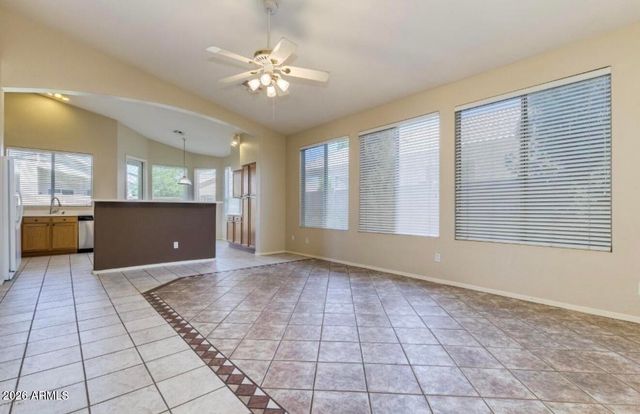 5458 W Milky Way, Chandler, AZ 85226