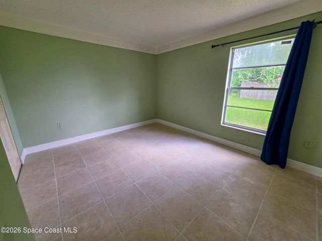 643 Binney Street NE, Palm Bay, FL 32907