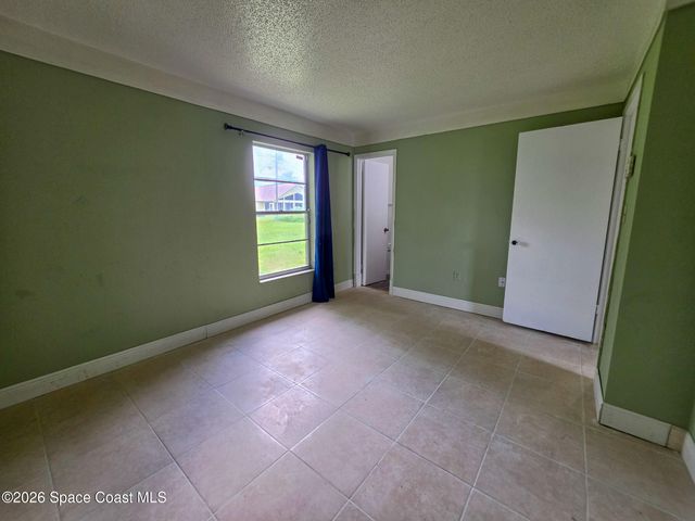 643 Binney Street NE, Palm Bay, FL 32907