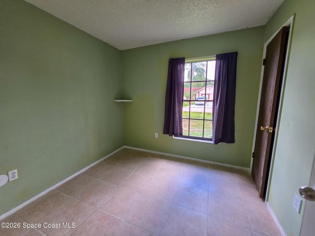 643 Binney Street NE, Palm Bay, FL 32907