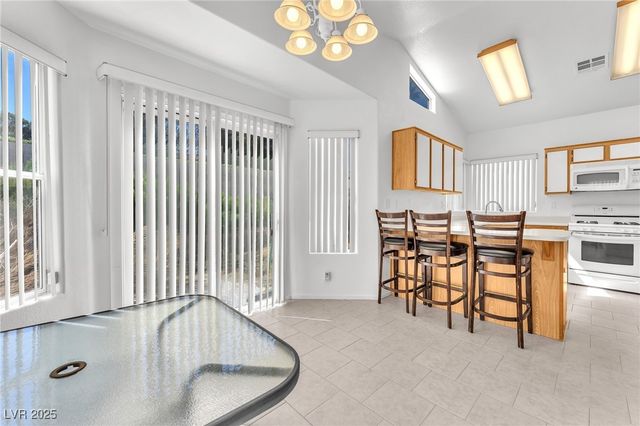 6637 Lund Drive, Las Vegas, NV 89108