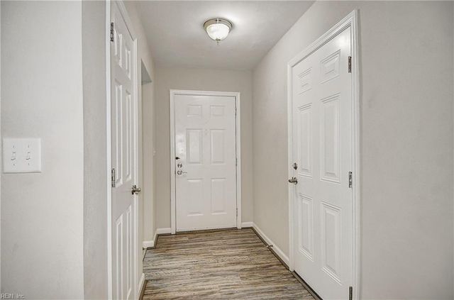 1106 Eaglewood DR, Virginia Beach, VA 23454