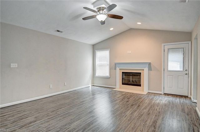 1106 Eaglewood DR, Virginia Beach, VA 23454