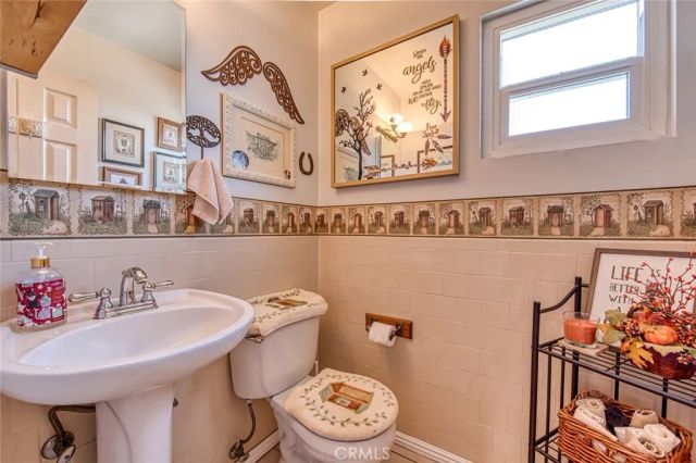 2661 W Chanticleer Road, Anaheim, CA 92804