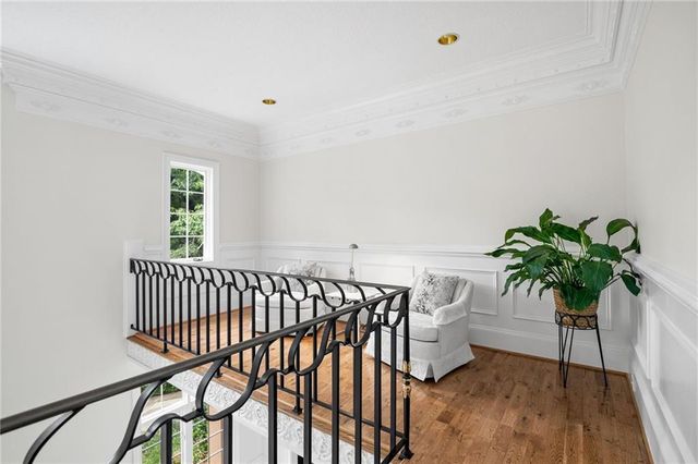 135 Lameloise Lane, Atlanta, GA 30327