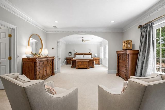 135 Lameloise Lane, Atlanta, GA 30327