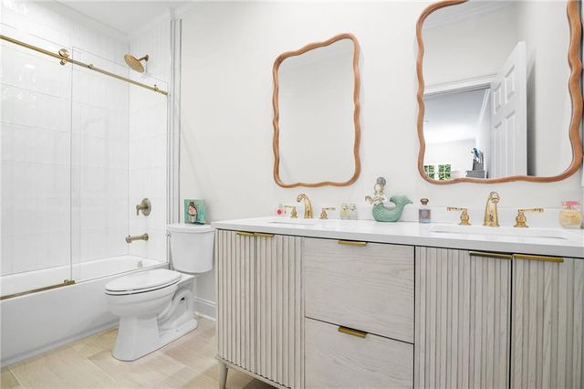 135 Lameloise Lane, Atlanta, GA 30327
