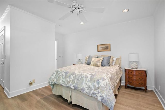 135 Lameloise Lane, Atlanta, GA 30327