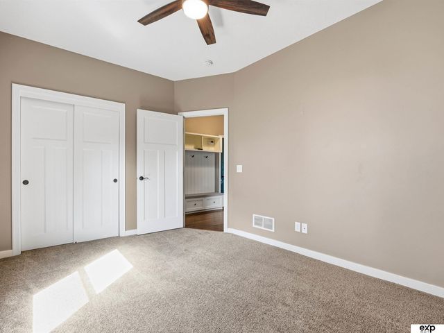 9511 S 172nd Street, Omaha, NE 68136
