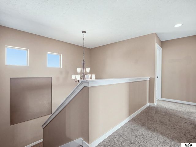 9511 S 172nd Street, Omaha, NE 68136
