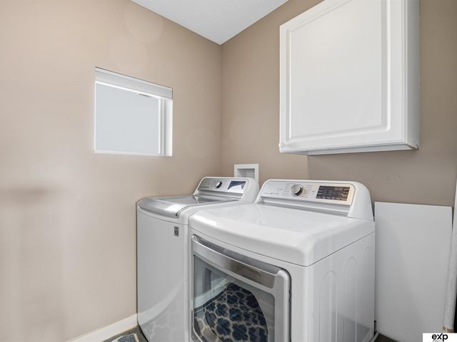 9511 S 172nd Street, Omaha, NE 68136