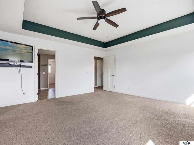 9511 S 172nd Street, Omaha, NE 68136
