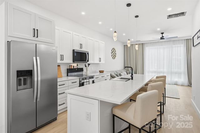 45 Richland Street, Waynesville, NC 28786