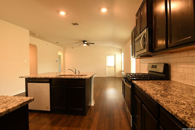 4714 GREYWACKE TRL, San Antonio, TX 78253