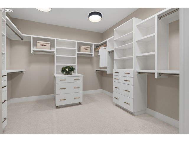 17950 KELOK Rd, Lake Oswego, OR 97034