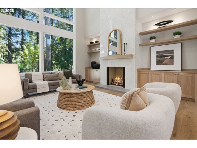 17950 KELOK Rd, Lake Oswego, OR 97034