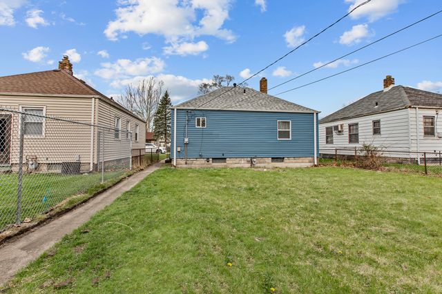 621 Burr Street, Gary, IN 46406