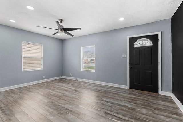 621 Burr Street, Gary, IN 46406