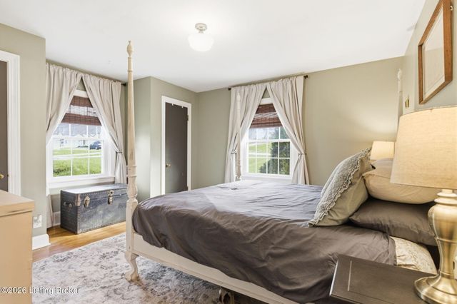 5424 Westhall Ave, Louisville, KY 40214