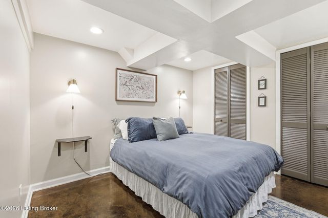 5424 Westhall Ave, Louisville, KY 40214