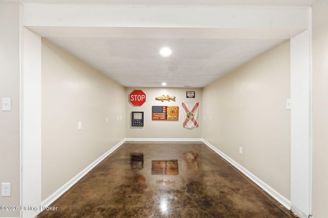 5424 Westhall Ave, Louisville, KY 40214