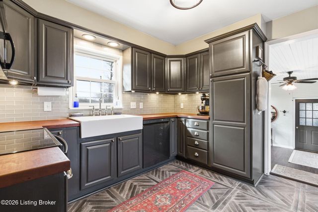 5424 Westhall Ave, Louisville, KY 40214