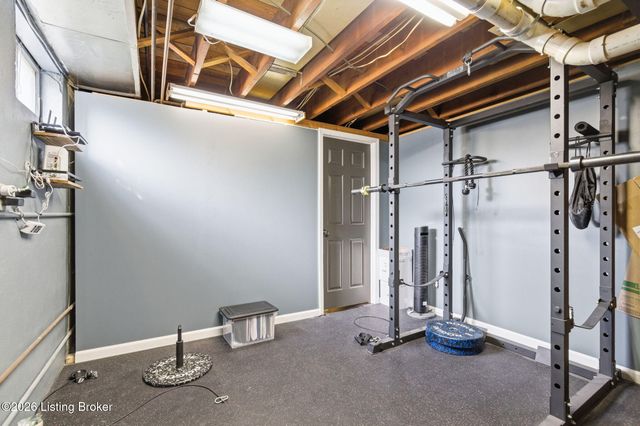 5424 Westhall Ave, Louisville, KY 40214